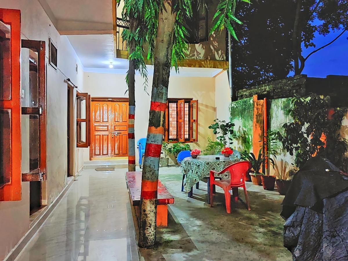 Lumbini Garden Lodge Exterior photo
